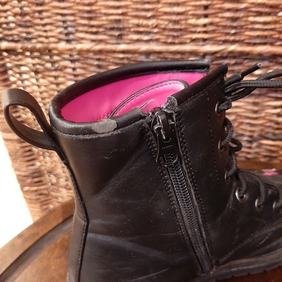 Skechers Boots Girls 3 Black Gravlen Combat Rainbow Kids Grunge Hipster Pride - Picture 11 of 14